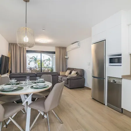 아파트 Casa Zuza - Ac, Heated Pool, 2 Terraces, 2 Bedrooms & Bathrooms, Tv Channels