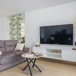 Casa Zuza - Ac, Heated Pool, 2 Terraces, 2 Bedrooms & Bathrooms, Tv Channels דירה