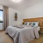 דירה Casa Zuza - Ac, Heated Pool, 2 Terraces, 2 Bedrooms & Bathrooms, Tv Channels *
