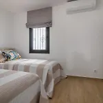 Casa Zuza - Ac, Heated Pool, 2 Terraces, 2 Bedrooms & Bathrooms, Tv Channels דירה סן מיגל דה אבונה