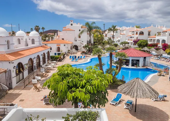 Casa Zuza - Ac, Heated Pool, 2 Terraces, 2 Bedrooms & Bathrooms, Tv Channels Apartment *